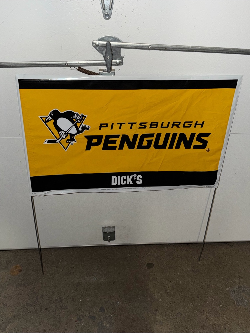 NHL Hockey Pittsburgh Penguins Yard Sign Graphic Print Brand New With Stand PIT.